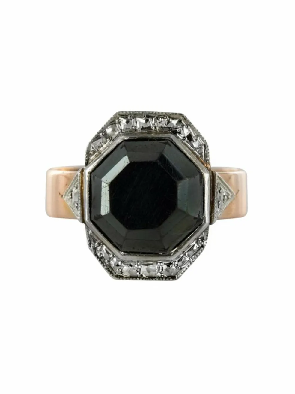 Bague ancienne hématite