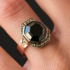 Bague ancienne hématite