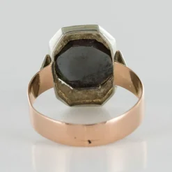 Bague ancienne hématite