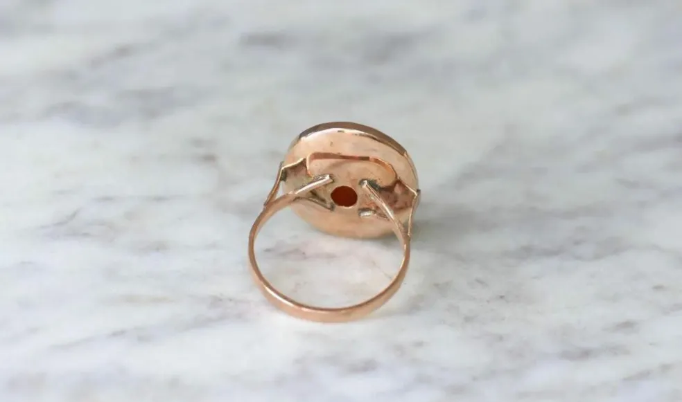 Bague Ancienne Intaille or rose cornaline