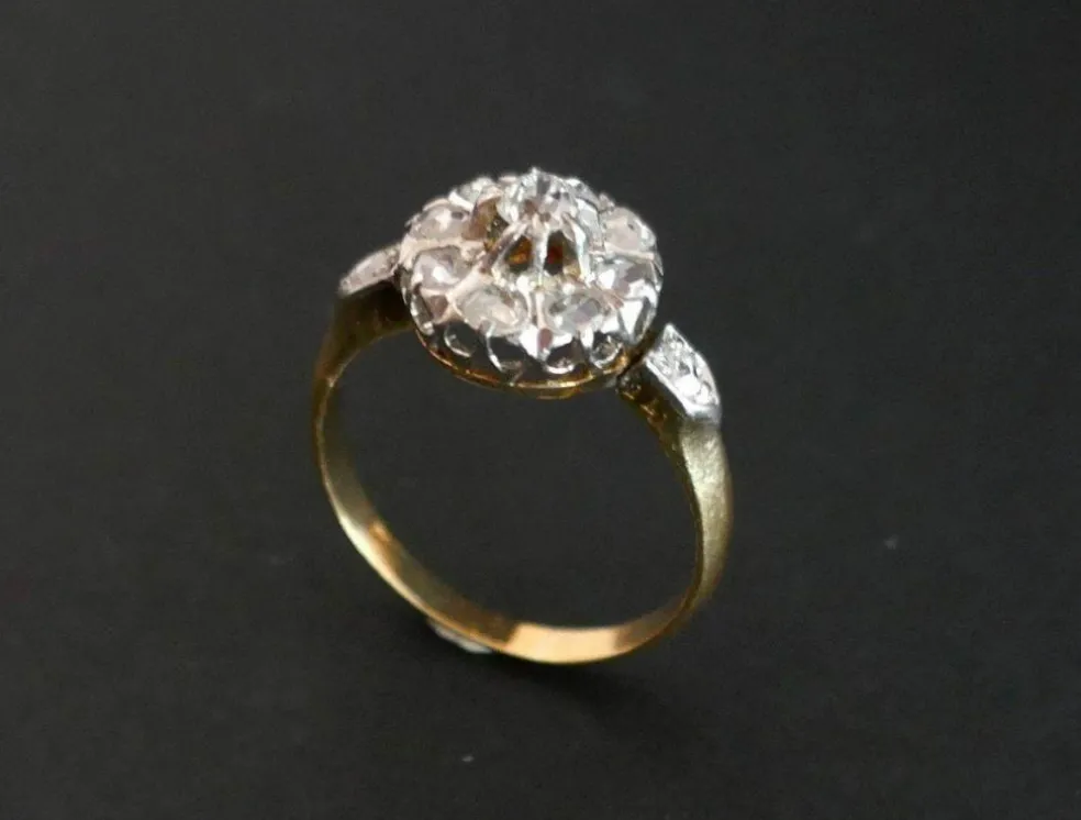 Bague Ancienne Marguerite Diamant taille ancienne et Diamants taille rose