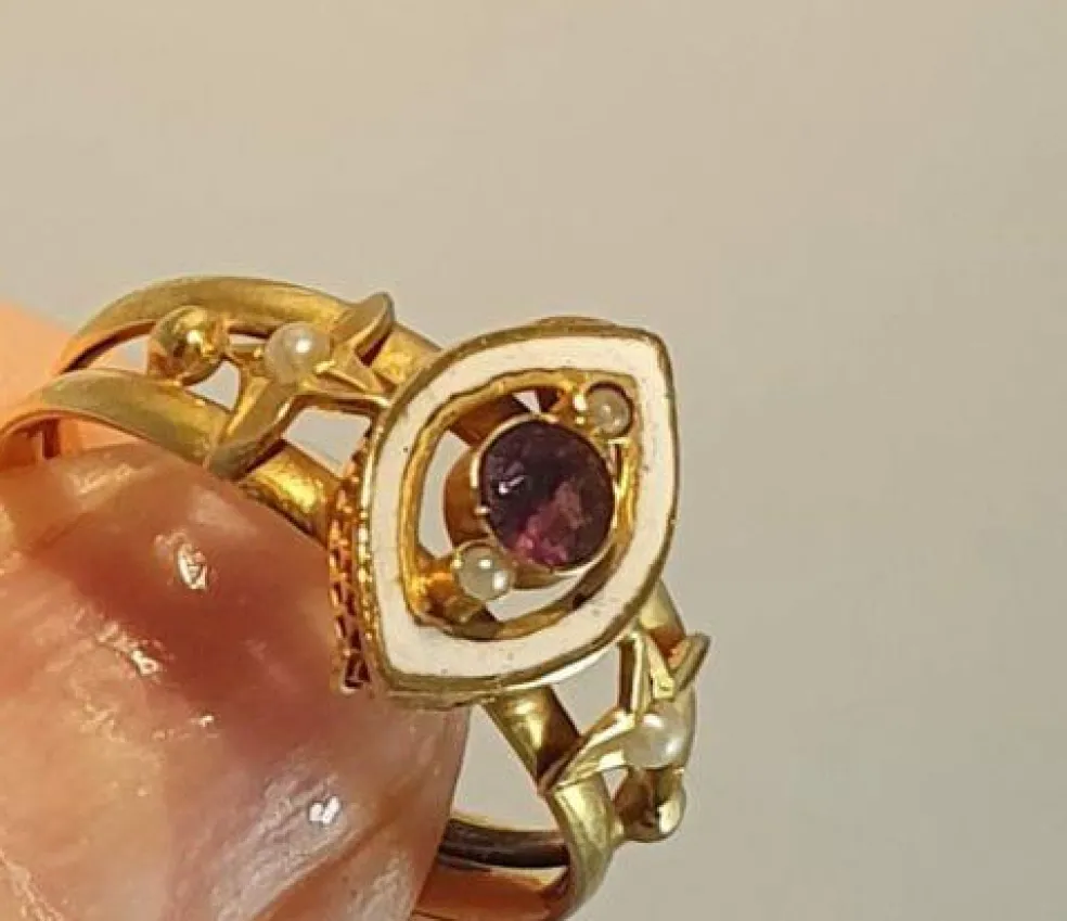 BAGUE ANCIENNE MARQUISE EMAIL AMETHYSTE PERLES
