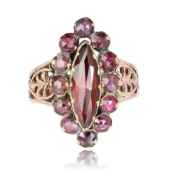 Bague ancienne navette grenats