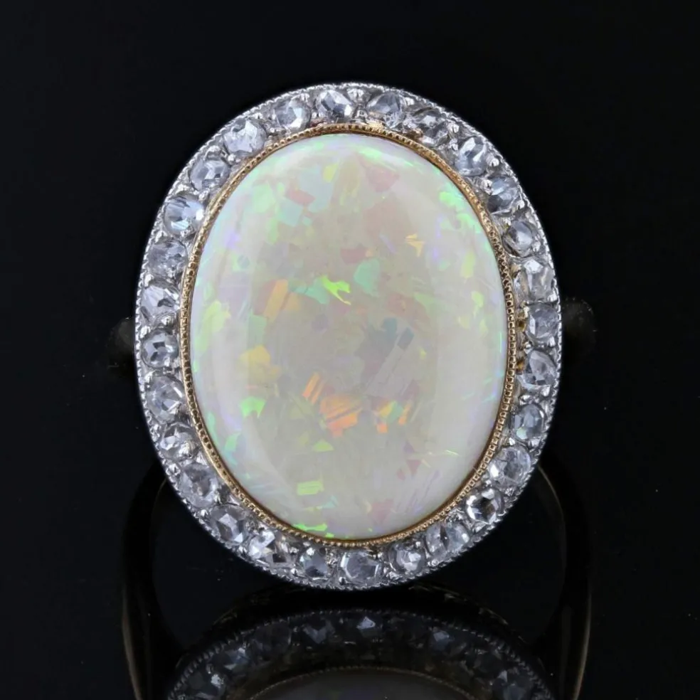 Bague ancienne opale et diamants