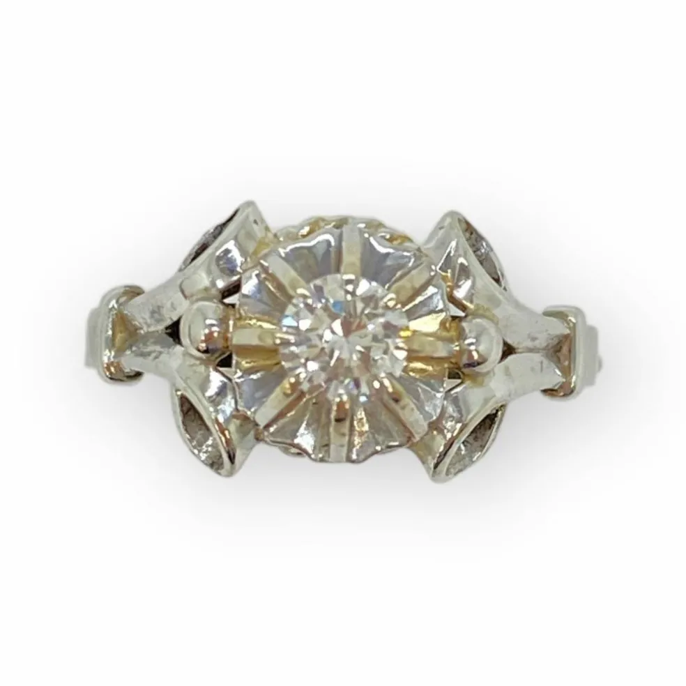 Bague ancienne or blanc diamants
