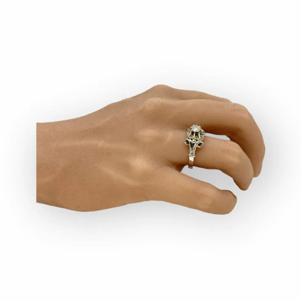 Bague ancienne or blanc diamants