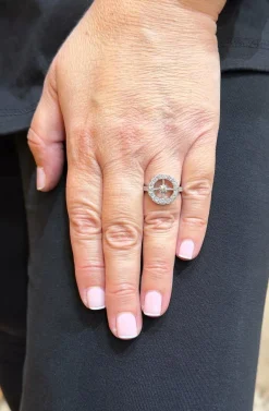 Bague ancienne or blanc et diamants