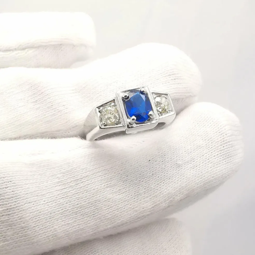 Bague ancienne or blanc saphir & diamants