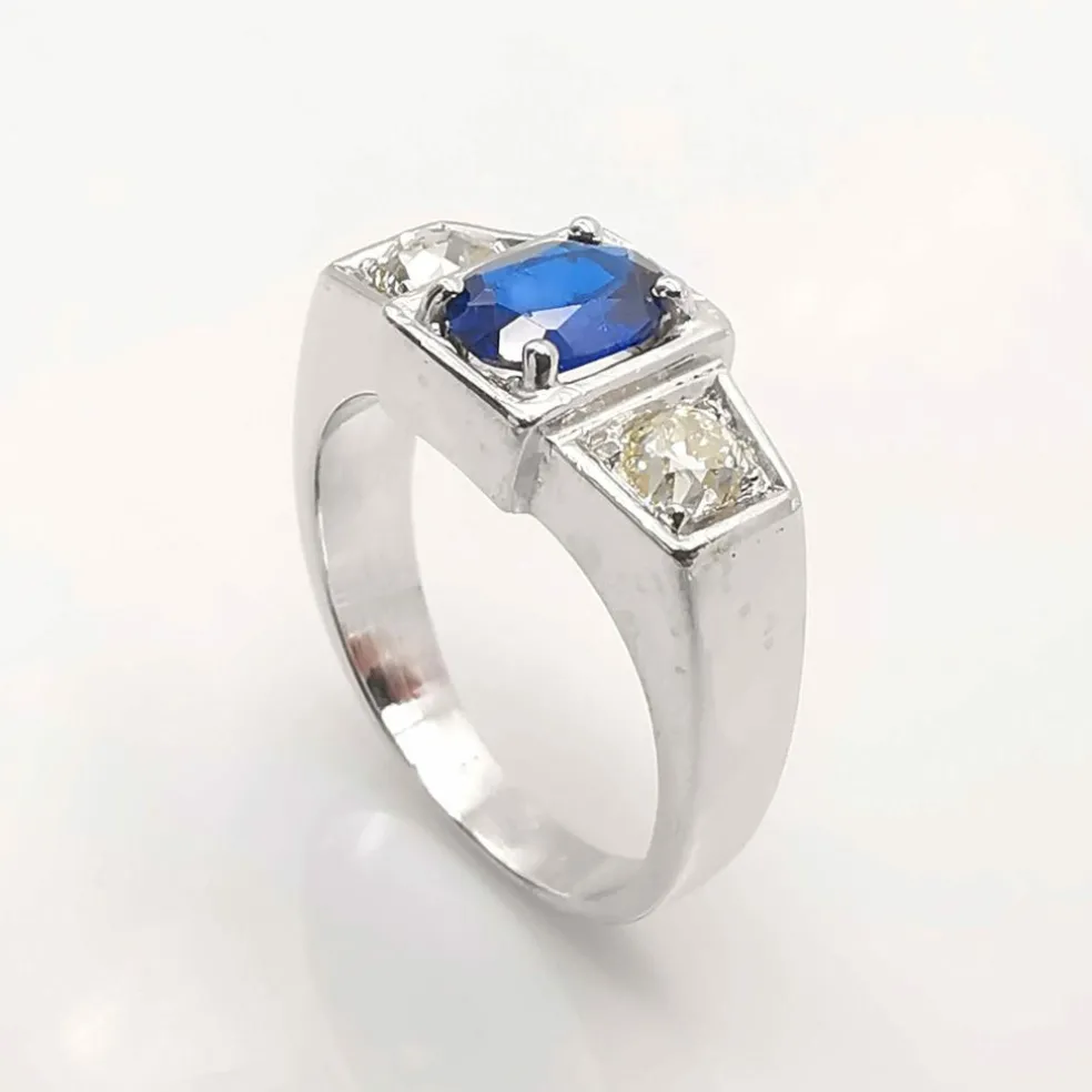 Bague ancienne or blanc saphir & diamants
