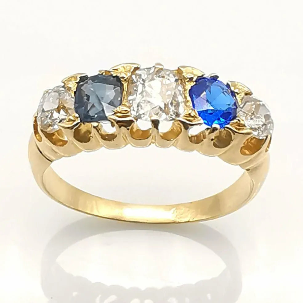 Bague ancienne or diamants et saphirs