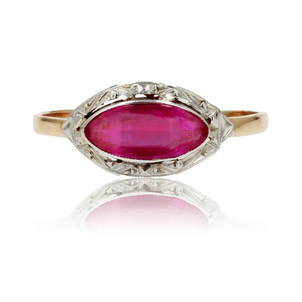 Bague ancienne or et rubis de synthèse