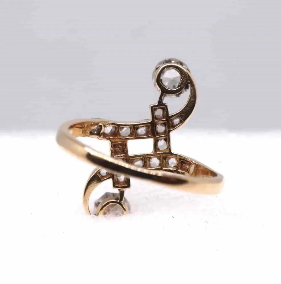 Bague ancienne Or jaune Diamants