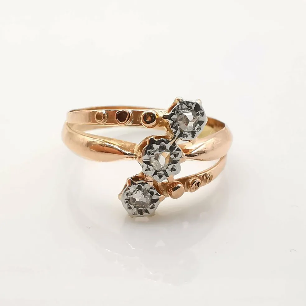 Bague ancienne or rose diamants