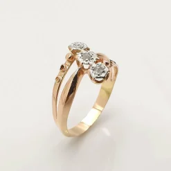 Bague ancienne or rose diamants