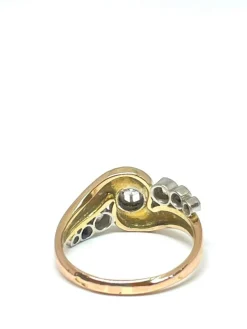 Bague ancienne or rose et blanc trilogie de diamants