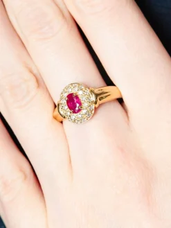 Bague ancienne ovale rubis or jaune