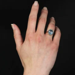 Bague ancienne ovale saphir naturel et diamants taillés en rose