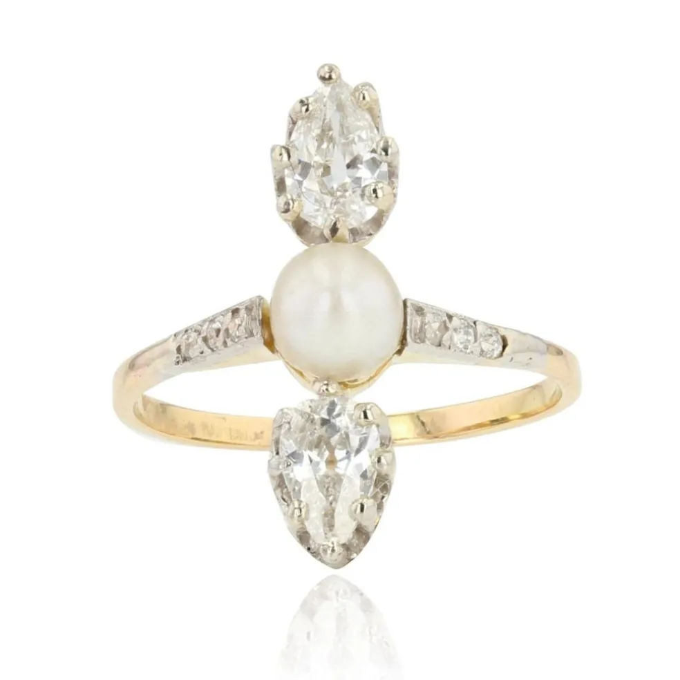 Bague ancienne perle fine et diamants poires
