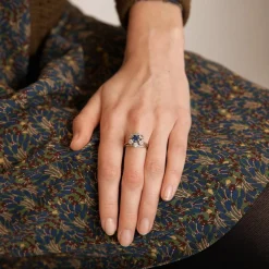 Bague ancienne platine, saphir, diamant