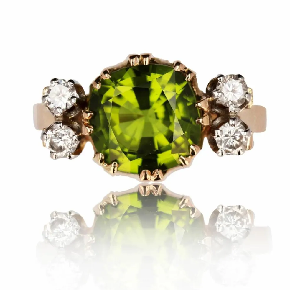 Bague ancienne péridot et diamants