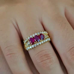 Bague ancienne rubis diamants or jaune