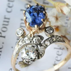 Bague ancienne saphir diamants duchesse