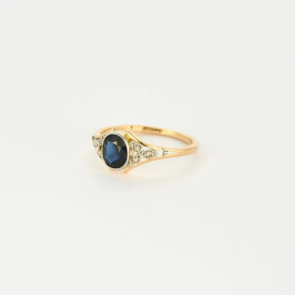 Bague ancienne saphir Verneuil.