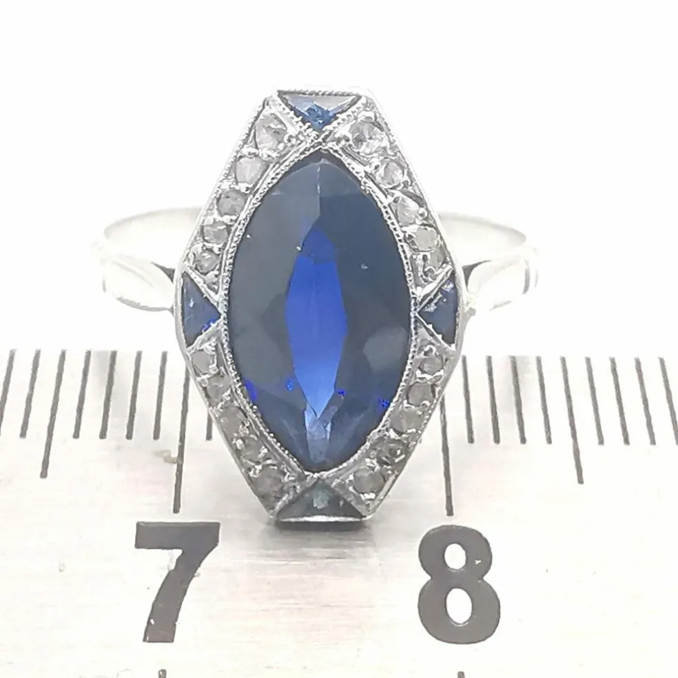Bague ancienne saphirs et diamants