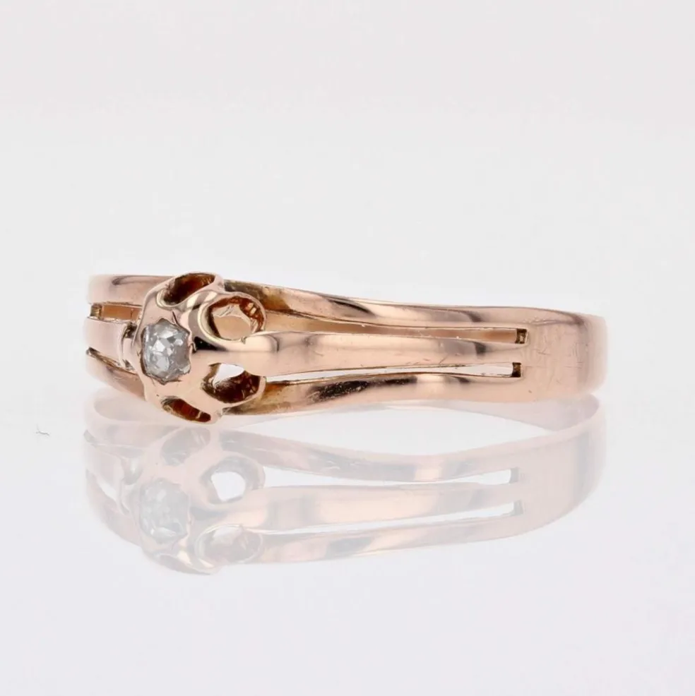 Bague ancienne solitaire diamant or rose