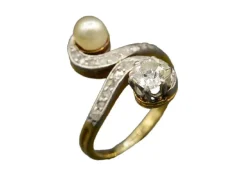 Bague ancienne Toi et Moi diamant perle Fine