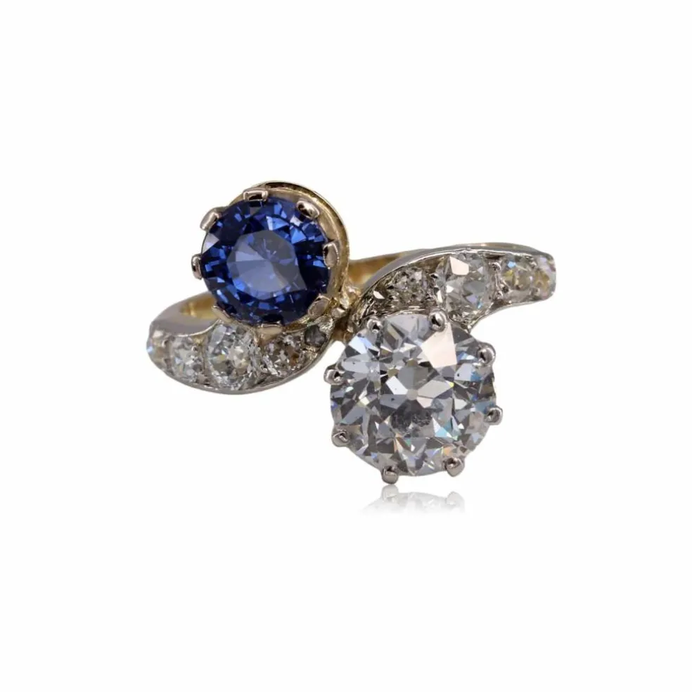 Bague ancienne toi et moi saphir et diamants