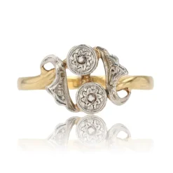 Bague ancienne Toi et Moi diamants taillés en rose