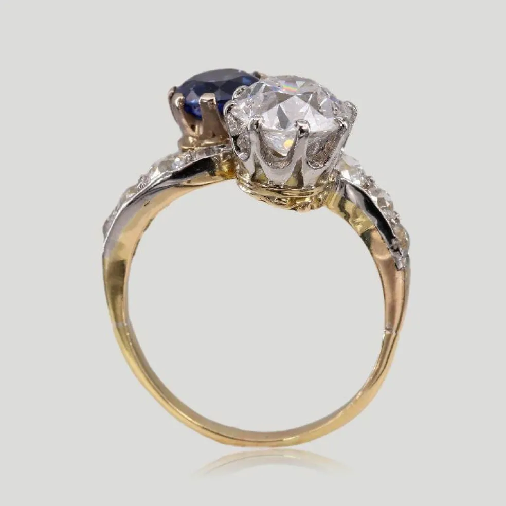 Bague ancienne toi et moi saphir et diamants