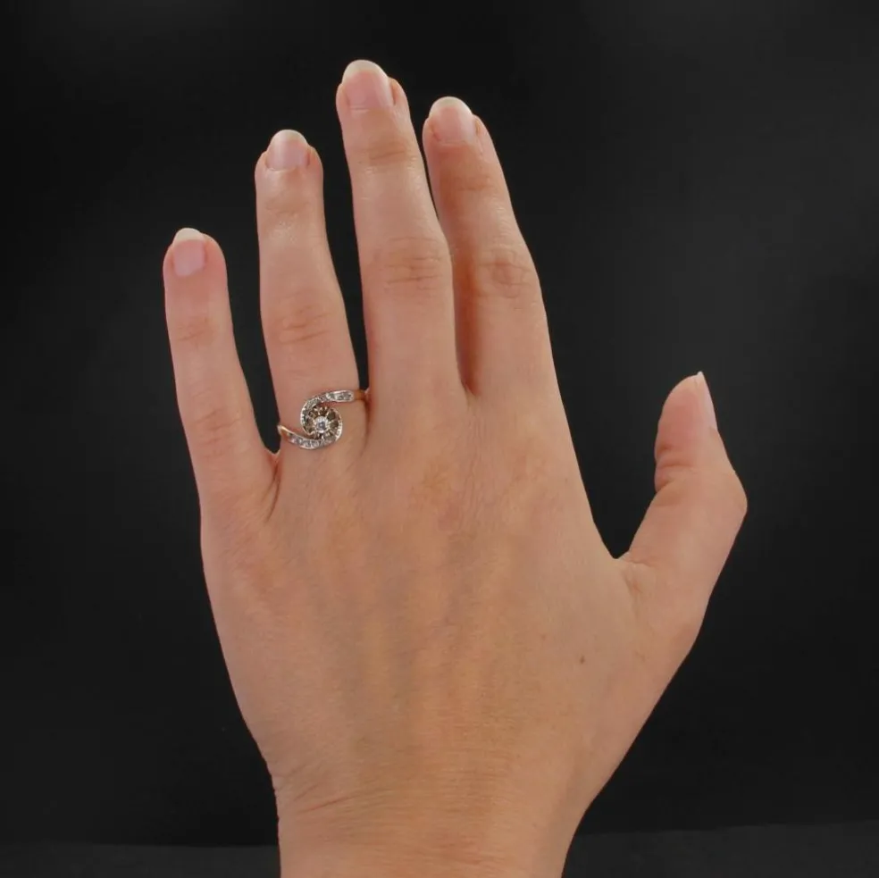 Bague ancienne tourbillon diamants