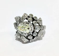 Bague années 50 diamants