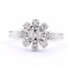 Bague Années 70 en or blanc sertie de diamants