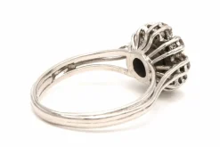Bague Années 70 en or blanc 18 carats sertie de diamants (+/- 0.71 ct)
