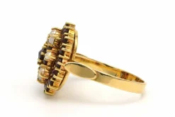 Bague Années 50 en or jaune 18 carats sertie de grenats et de perles