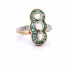 BAGUE ANTIQUE - OR JAUNE - DIAMANTS ET ÉMERAUDES