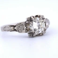 BAGUE ANTIQUE OR BLANC 18 KT - DIAMANT 0,75 ct