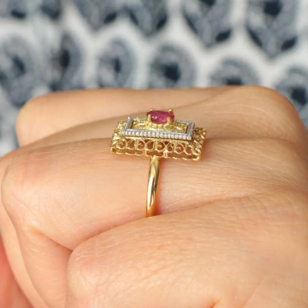 Bague Arabesques or jaune, rubis