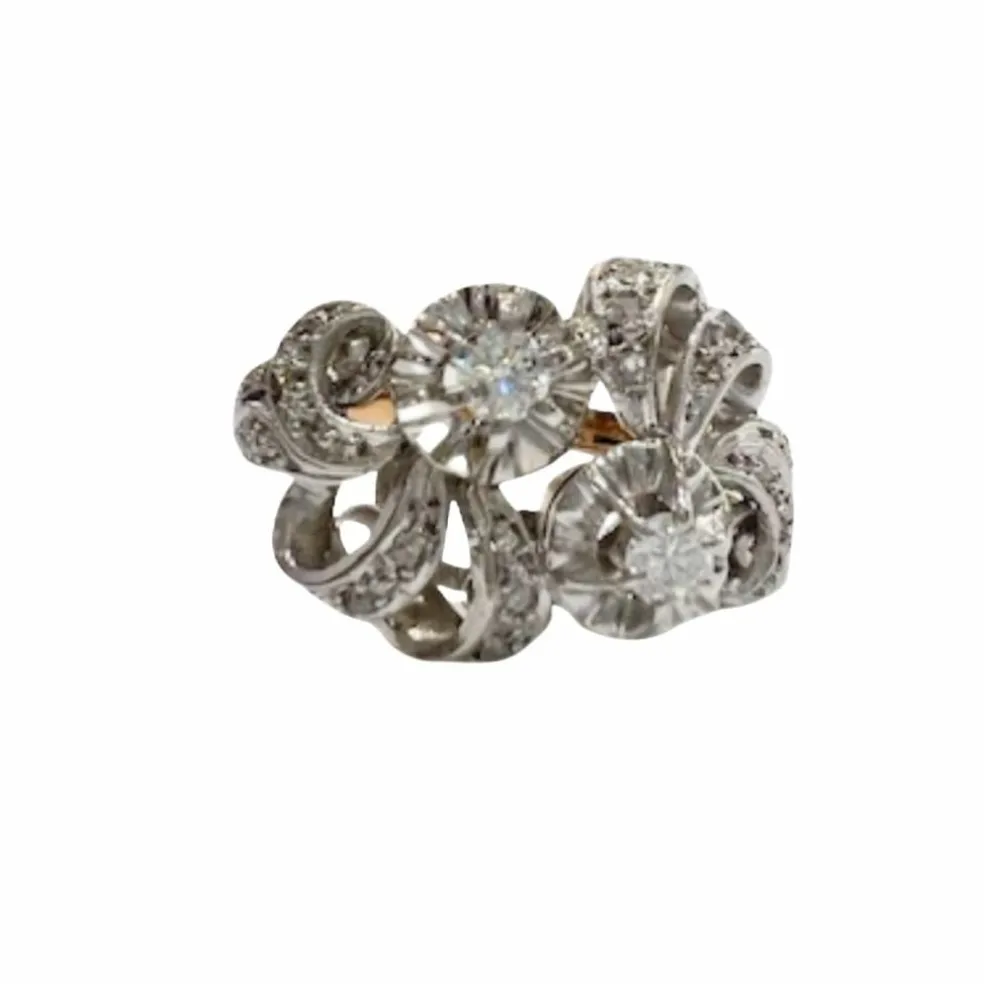 Bague Art Déco 1920-1930 or et platine avec diamants