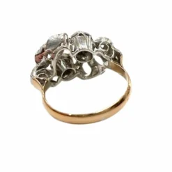 Bague Art Déco 1920-1930 or et platine avec diamants
