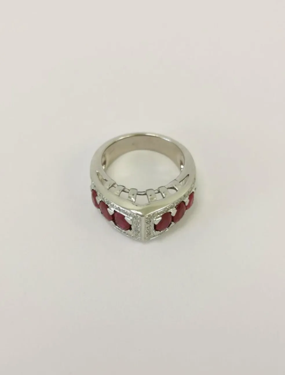 Bague Art Déco Diamant & Rubis