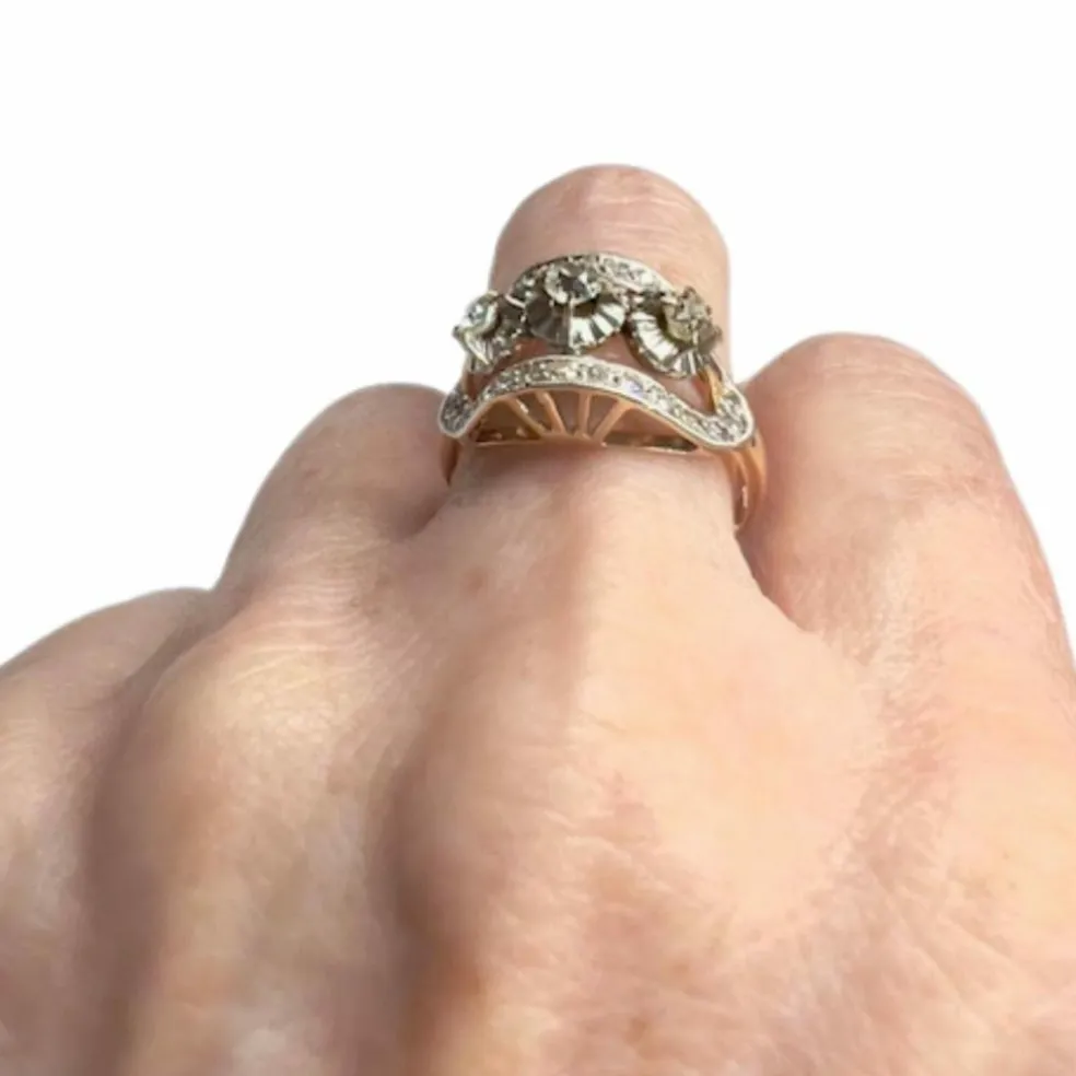 Bague Art Déco diamants