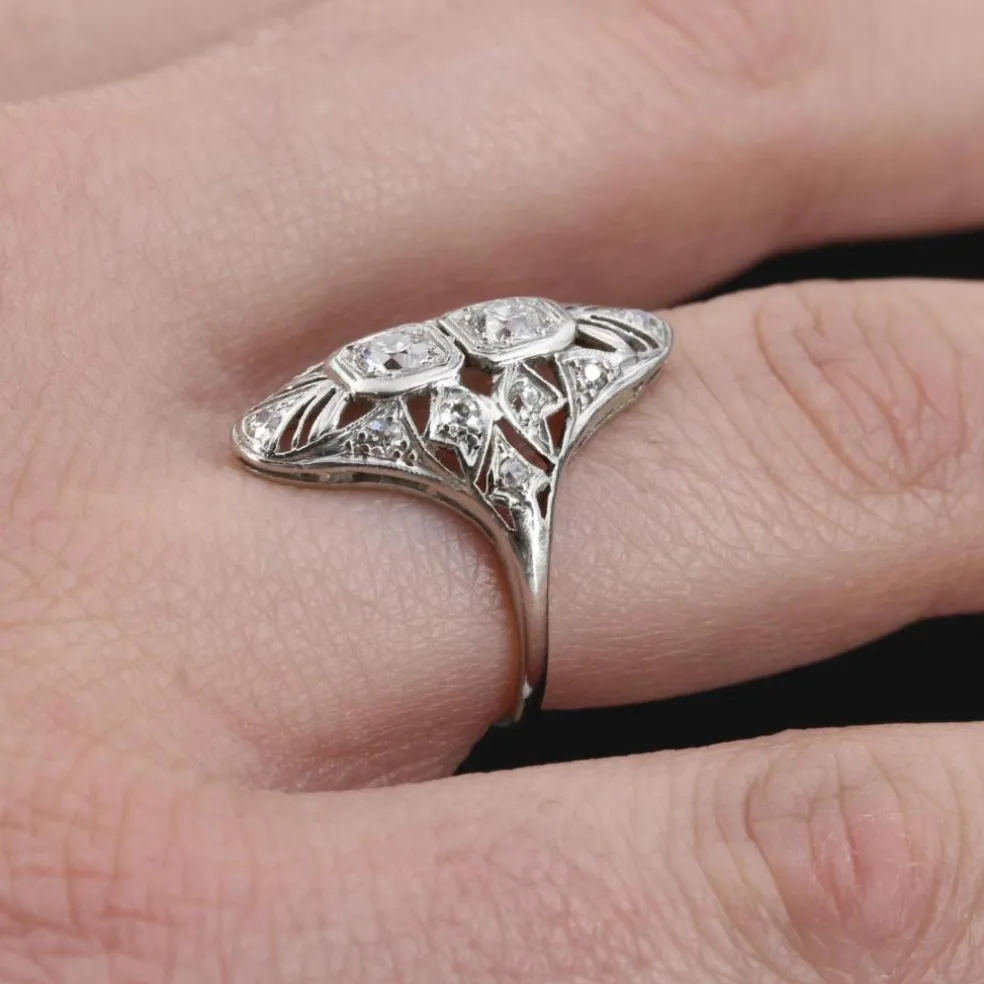 Bague art déco diamants ajourée