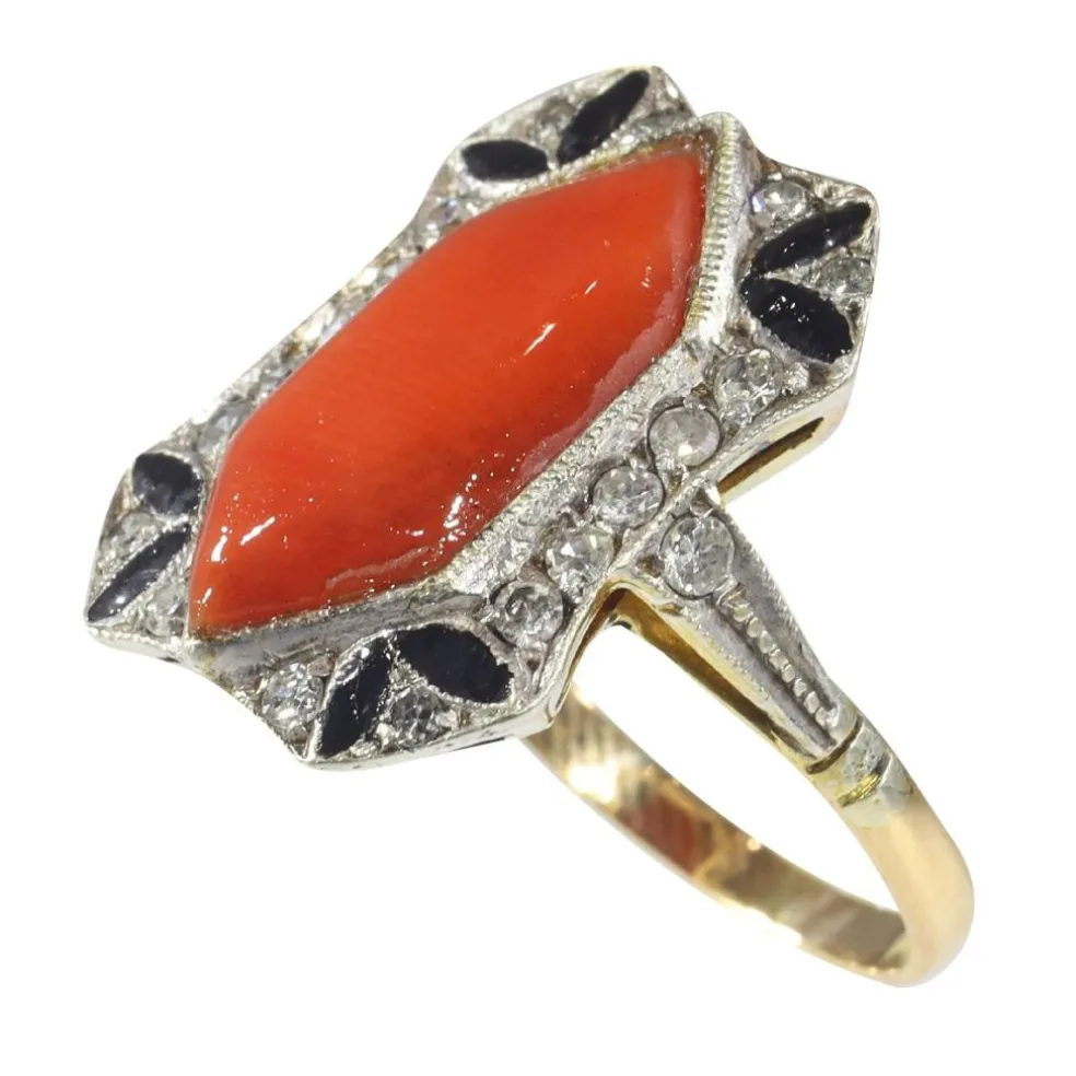 Bague Art Déco, diamants, corail et émail noir