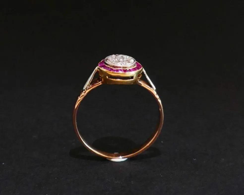 Bague Art Déco Diamants Et Rubis Calibrés, Or