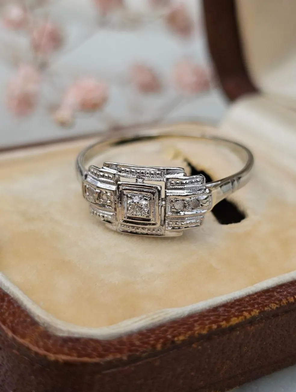 Bague Art Déco Diamants Or Blanc et Platine