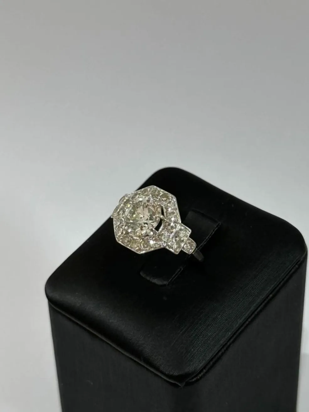 Bague art déco diamants or et platine